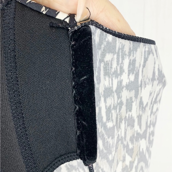 BADGLEY MISCHKA Zara Halter Tankini Top Black Tan white size 10 - Picture 14 of 15